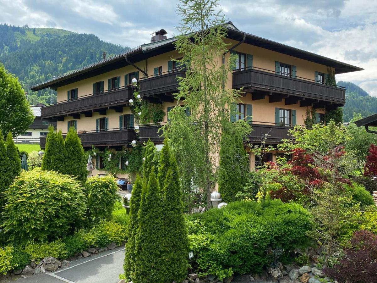 Hotel Edelweiss Kitzbuehel Bagian luar foto