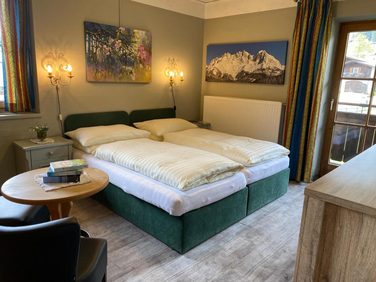 Hotel Edelweiss Kitzbuehel Bagian luar foto