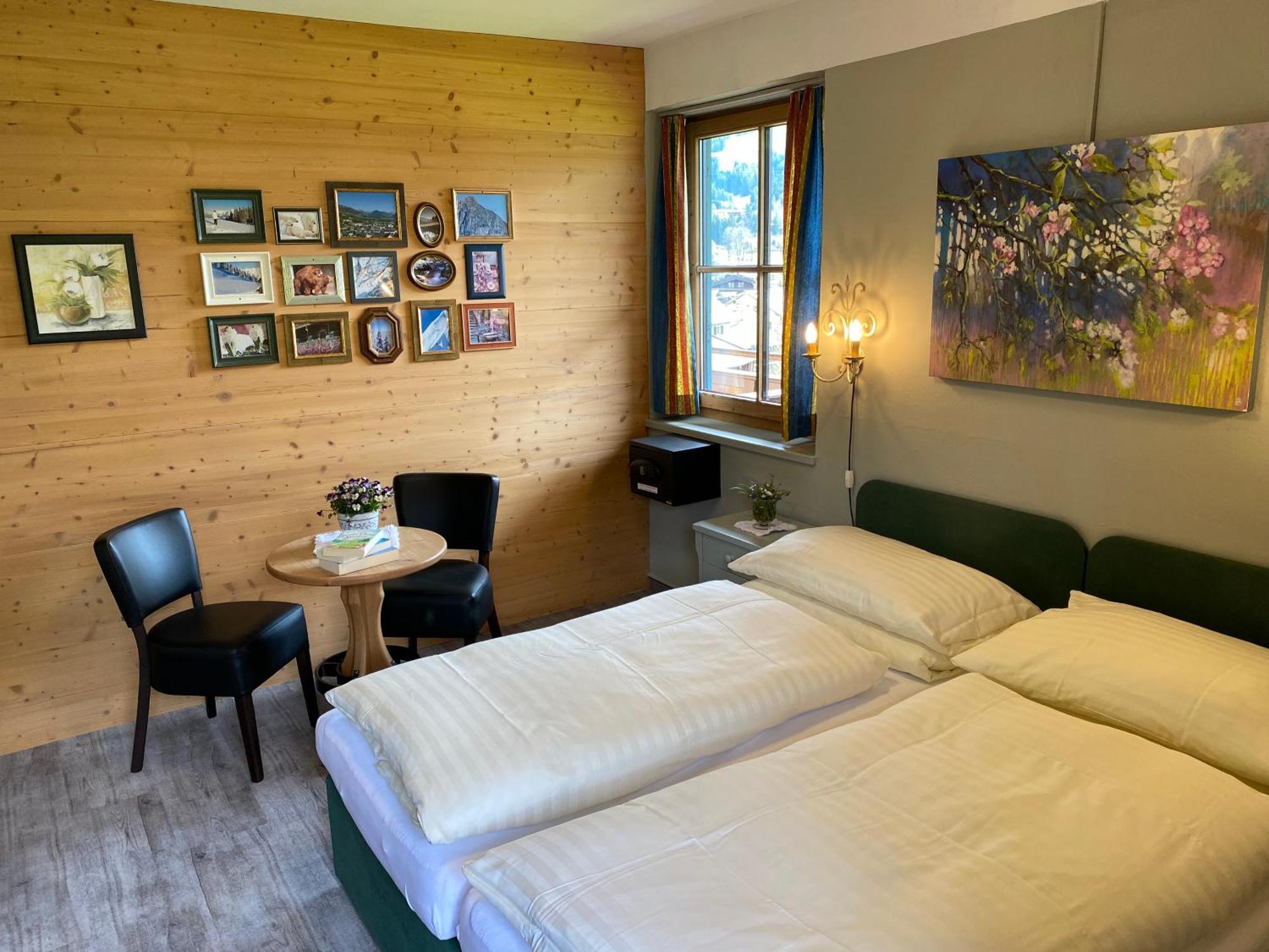 Hotel Edelweiss Kitzbuehel Bagian luar foto